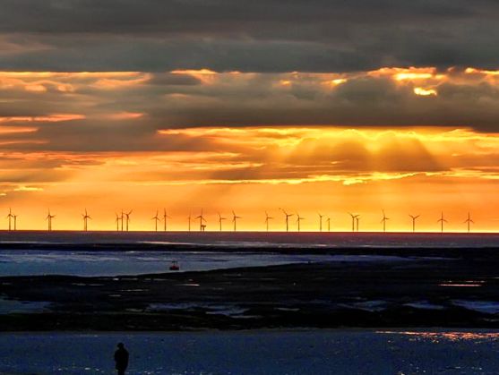 La historia de una Tercera Revolución Industrial y de una Nueva Europa Social es poderosa y transmite el mensaje que necesitamos tan desesperadamente en este punto crítico de la historia si queremos abordar el cambio climático y el cénit del petróleo y convertir a Europa en el faro guía del mundo.