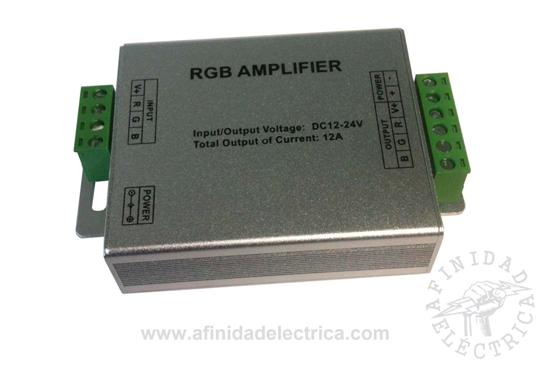 En el caso de que se utilicen tiras tipo RGB largas, se debe utilizar un amplificador.